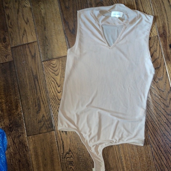 Ivy Rose Keyhole Sheer Halter Bodysuit - Picture 1 of 5